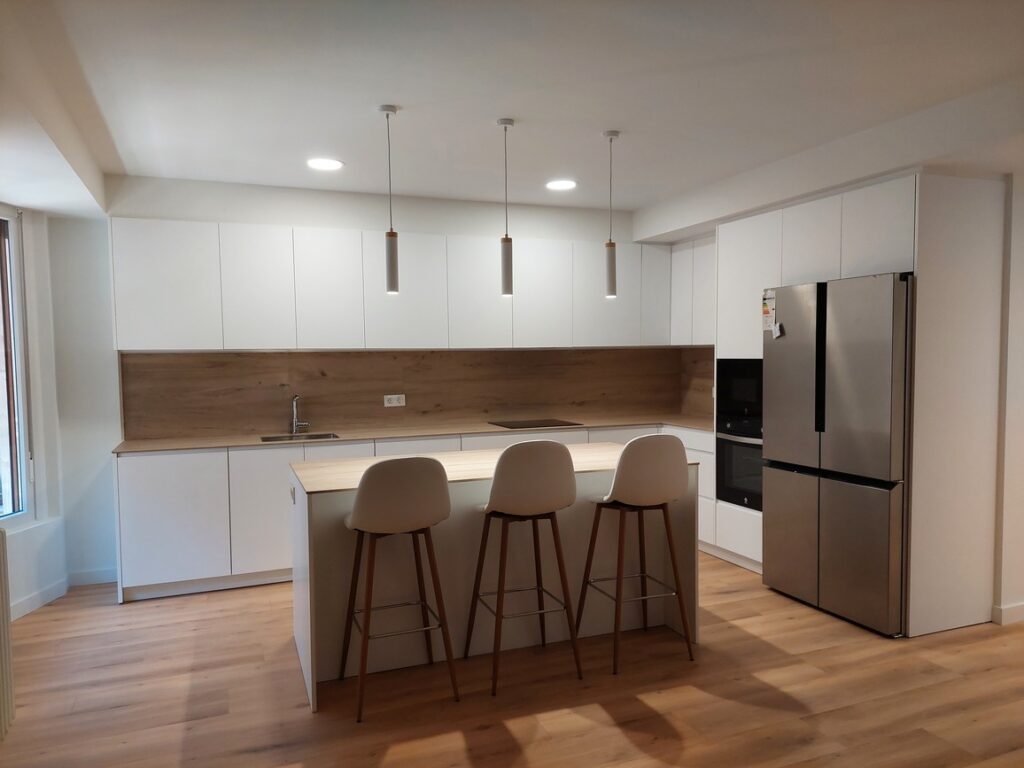 reforma integral Vitoria Olaguibel después cocina abierta 5